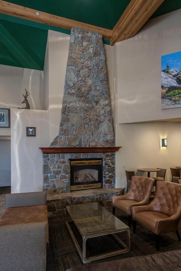 Truckee Donner Lodge Bagian luar foto