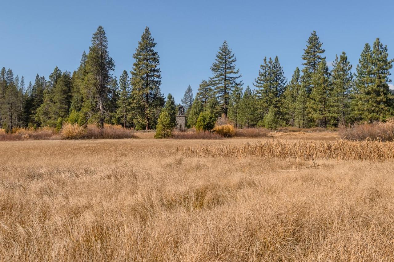 Truckee Donner Lodge Bagian luar foto